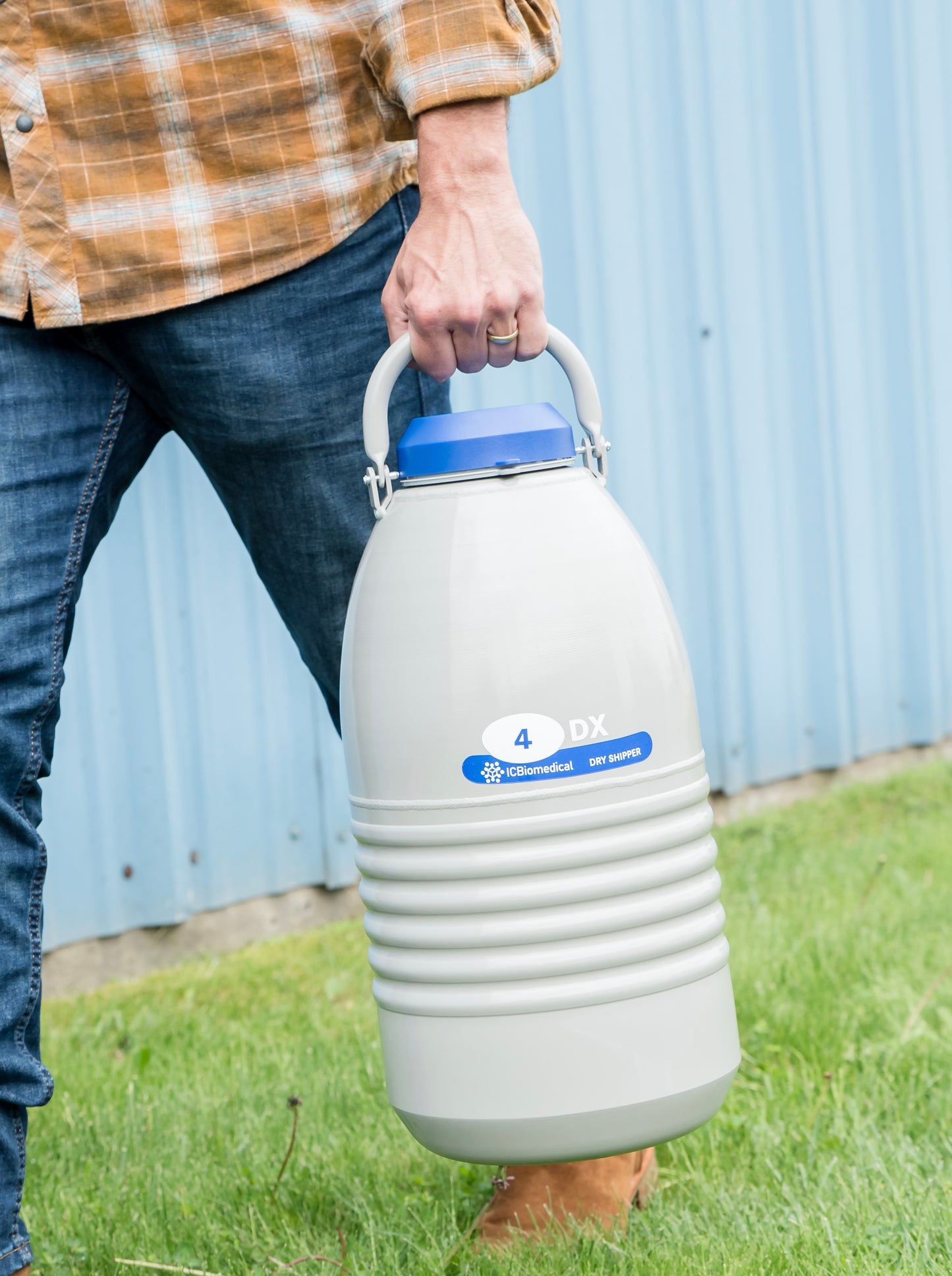 TW 4 DX Vapor Tank (Dry Shipper) - EXTRA CAPACITY - 280 STRAWS, 24 DAYS